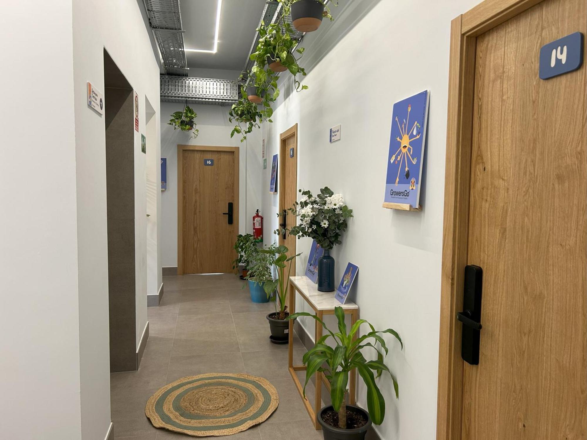 Growersgo Boutique Hostel Huelva Bagian luar foto