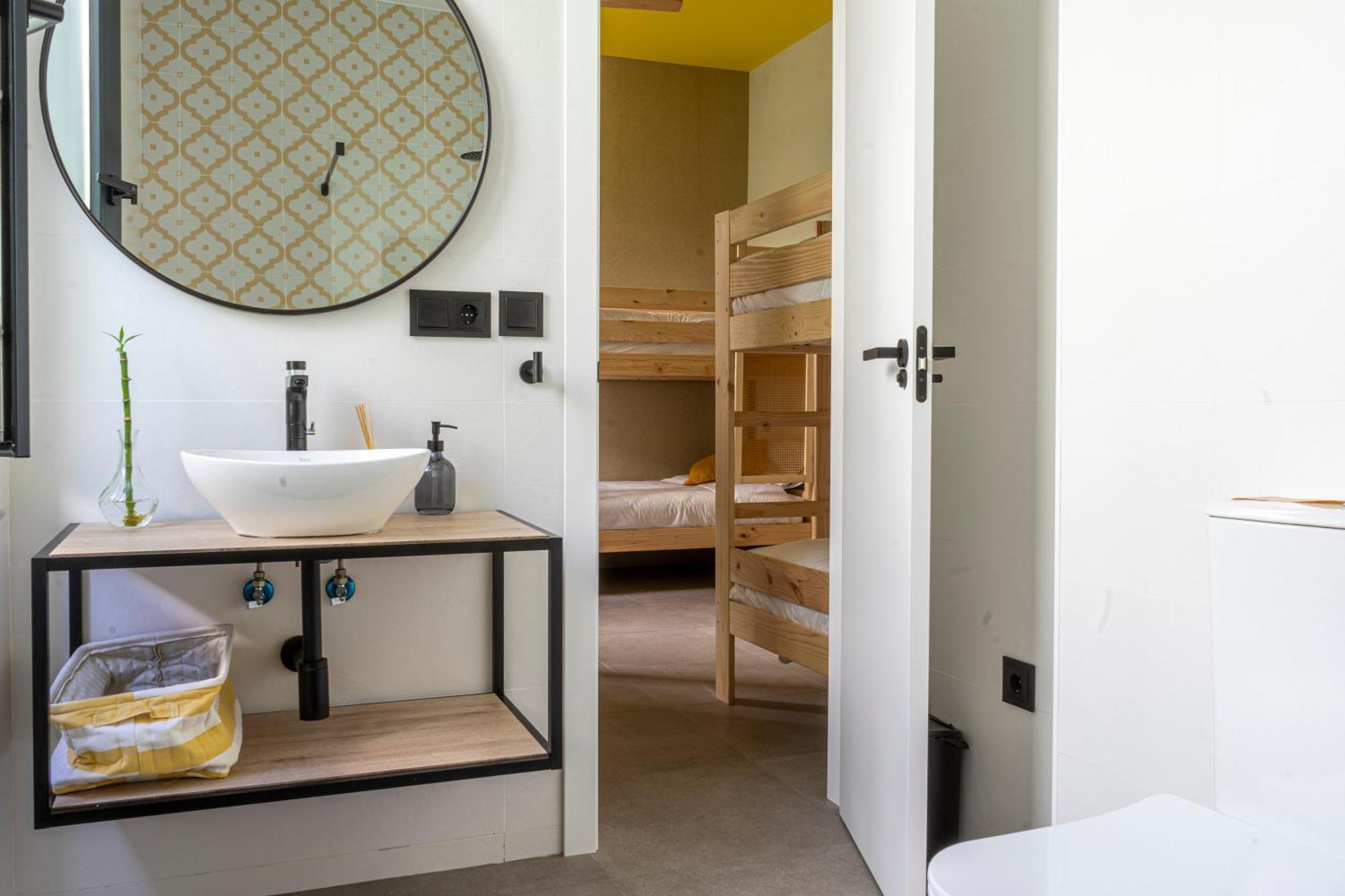 Growersgo Boutique Hostel Huelva Bagian luar foto