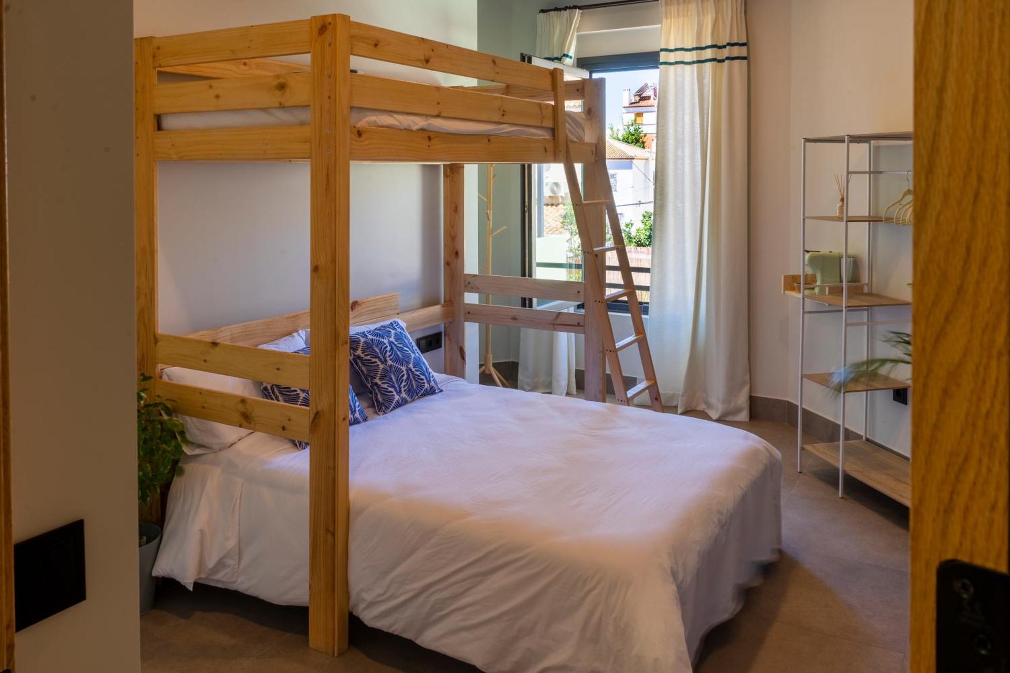 Growersgo Boutique Hostel Huelva Bagian luar foto