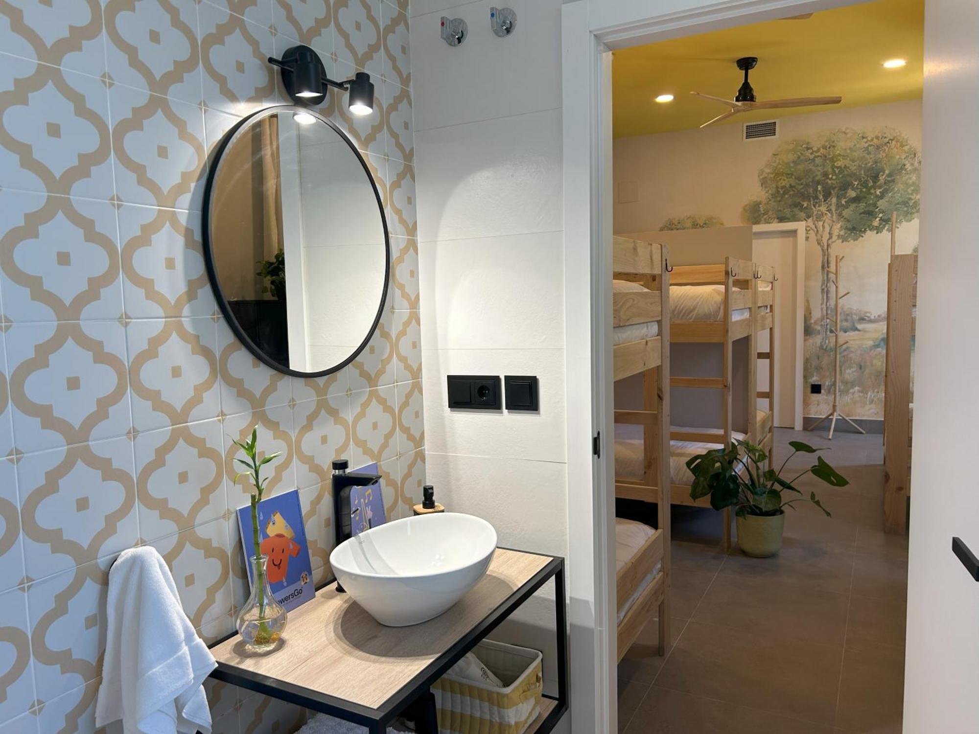 Growersgo Boutique Hostel Huelva Bagian luar foto