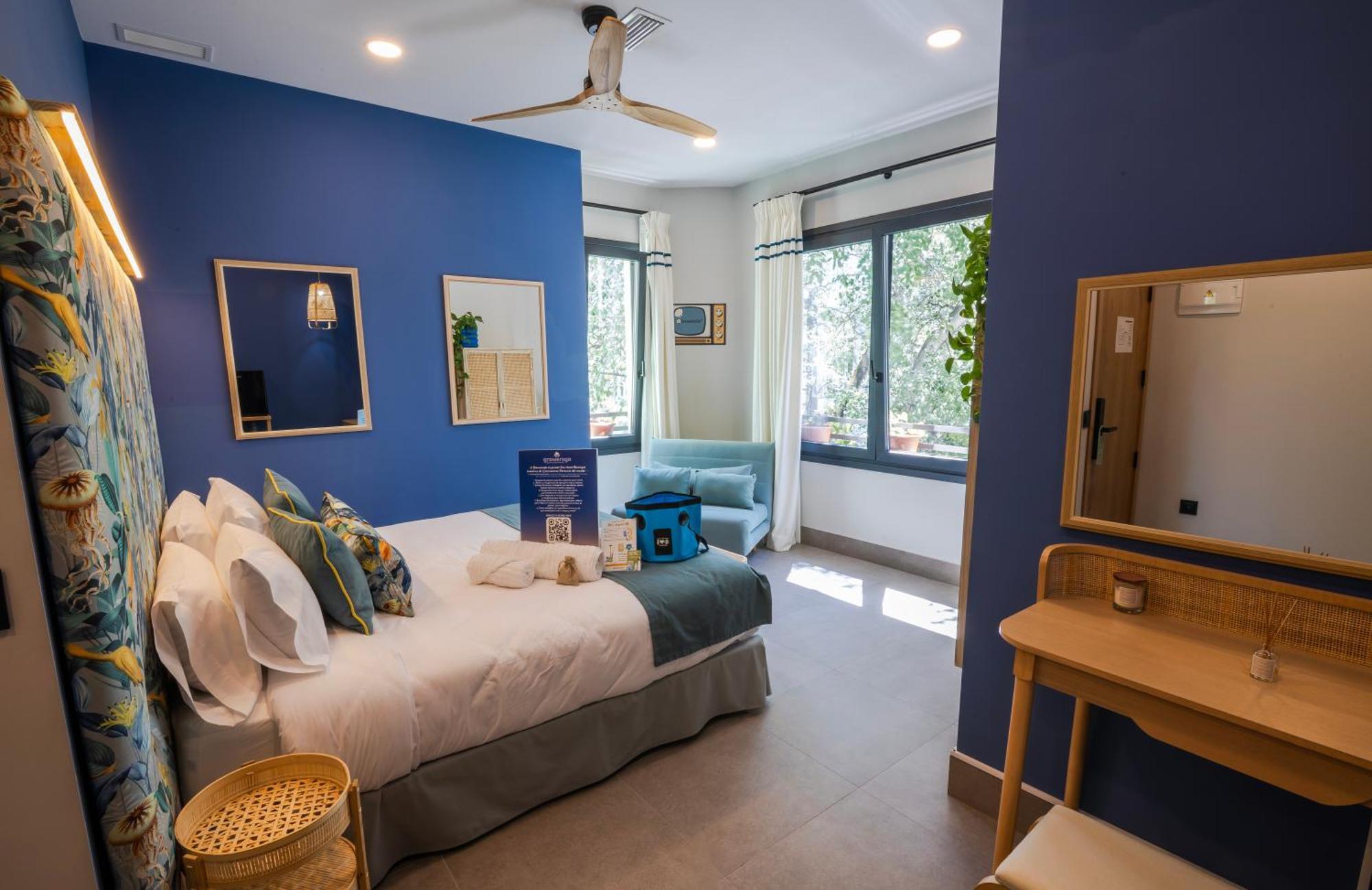 Growersgo Boutique Hostel Huelva Bagian luar foto